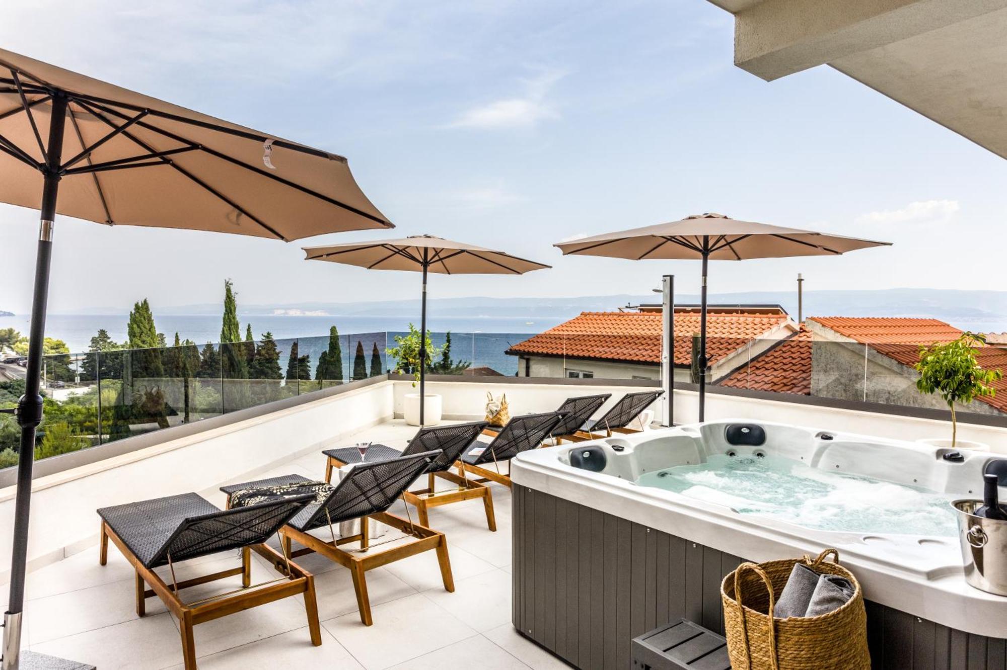 דירות Luxury Penthouse Duće מראה חיצוני תמונה