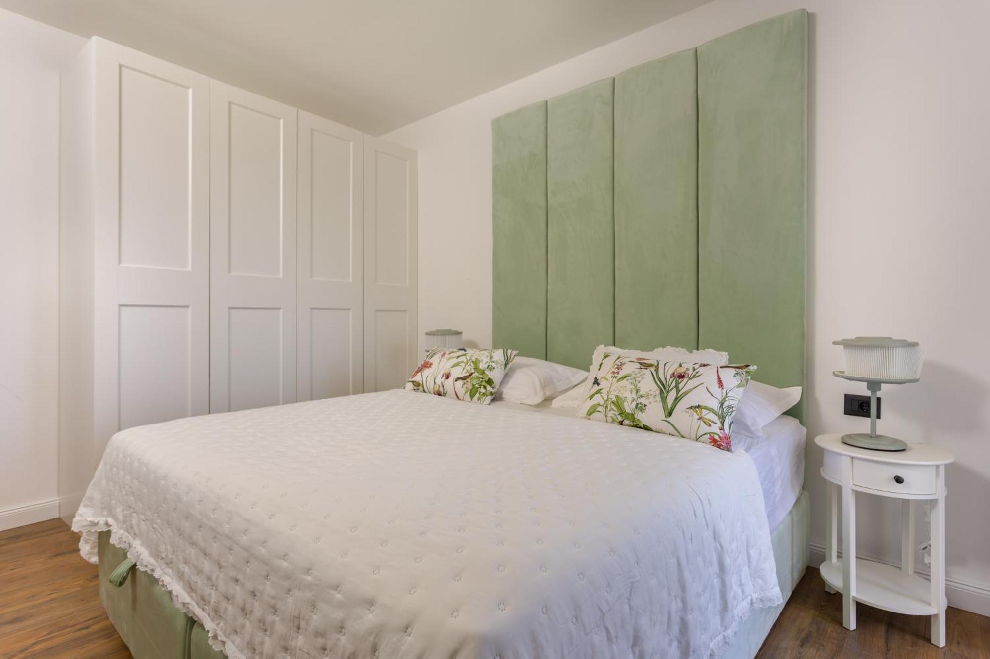 דירות Luxury Penthouse Duće מראה חיצוני תמונה